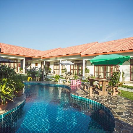 Tree Roots Retreat Otel Rayong Dış mekan fotoğraf