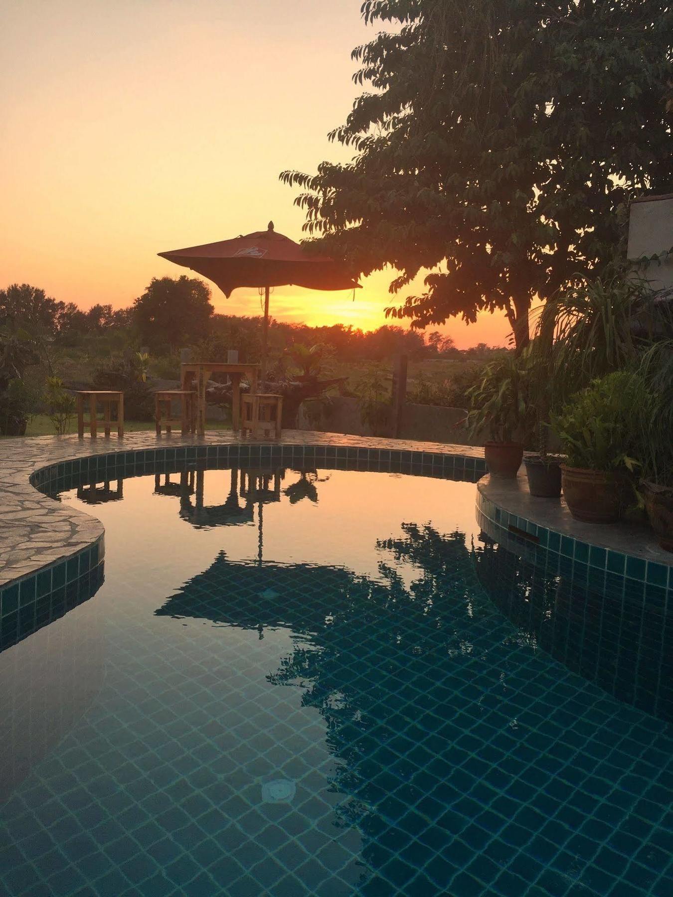 Tree Roots Retreat Otel Rayong Dış mekan fotoğraf